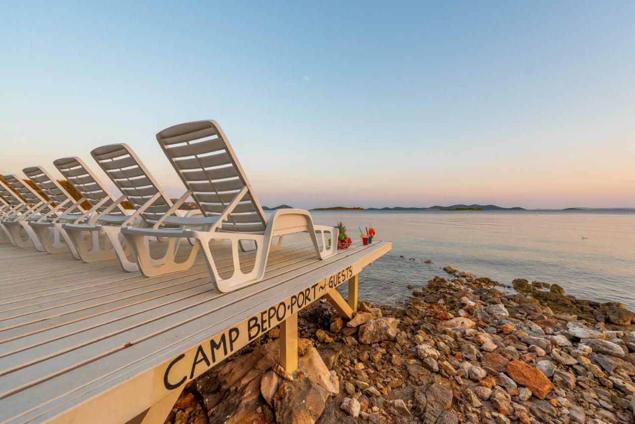 Hotel Camp Bepo Pakoštane Exteriér fotografie